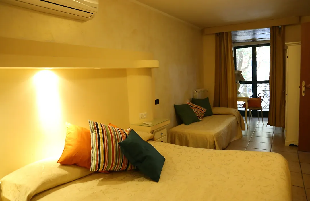 Albergo Del Centro Storico-1