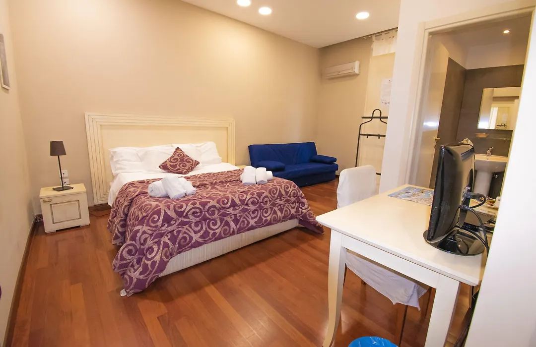 Casual Stay Cairoli-1