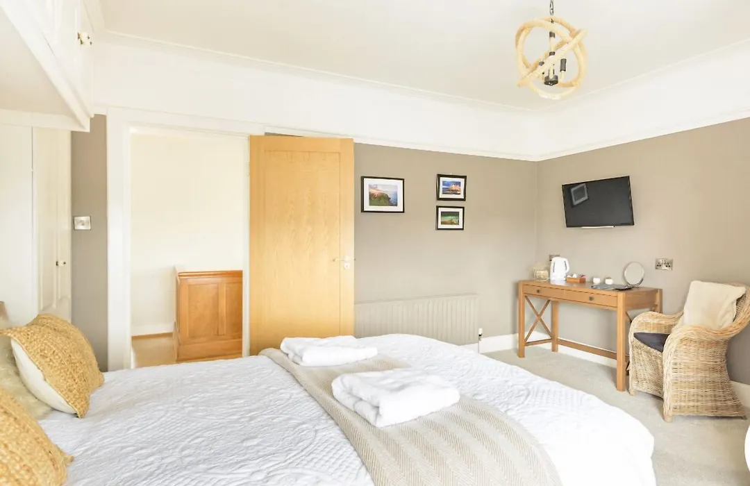 Larkhill House-1