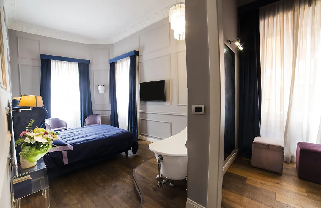 Relais San Lorenzo In Lucina-1