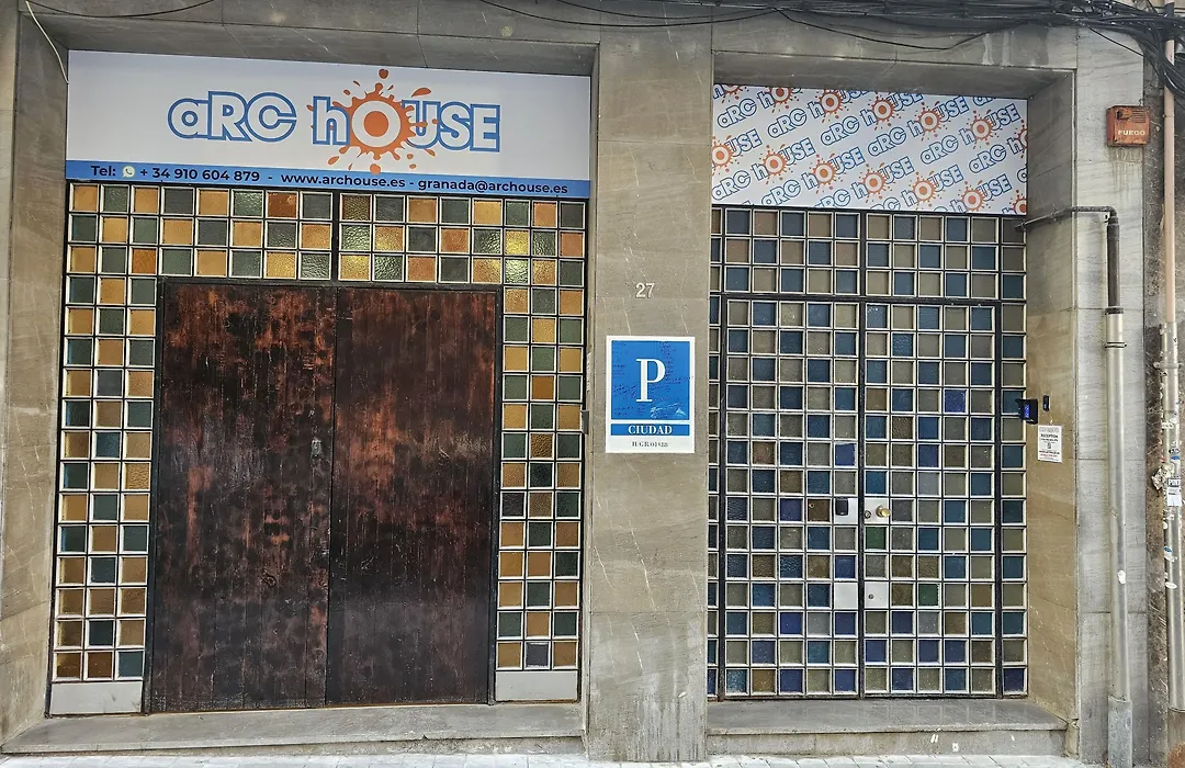 Arc House Granada-1