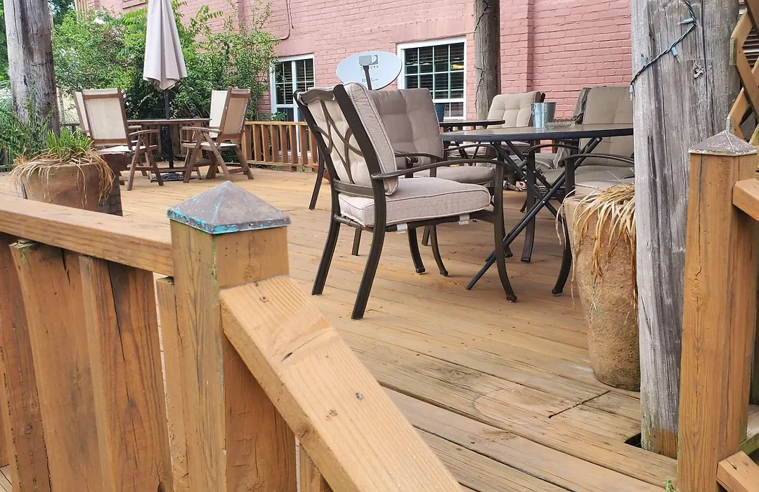 Hootie Creek Guest House-1