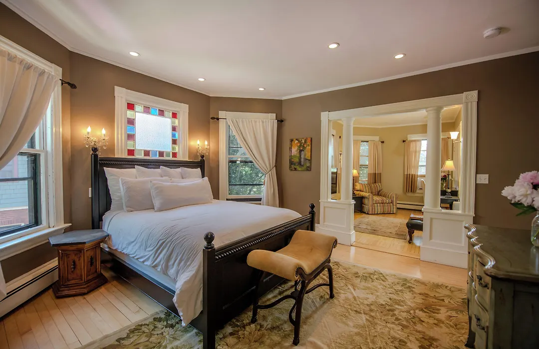 254 South Union Street Guest House-1
