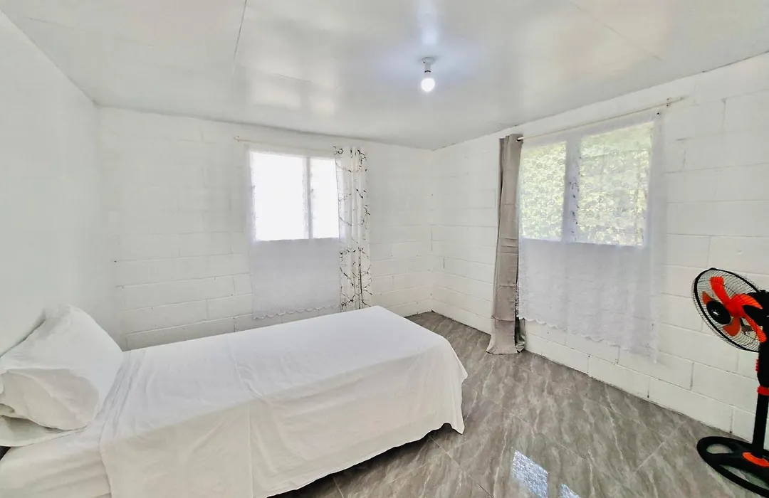 Pearl Cottage - Private Rooms 2 Mins Drive To Town-1