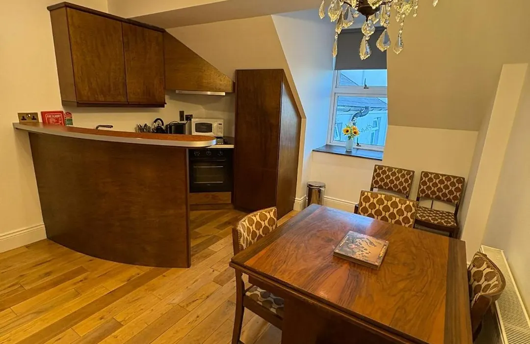 Gilberts Townhouse-1