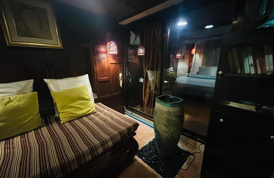 Seven Senses Guesthouse-1