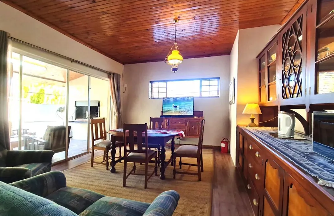 Sandy'S Place-1