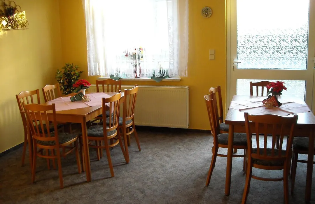 Ferienzimmer in Pension zur alten Weide im Oderbruch-1