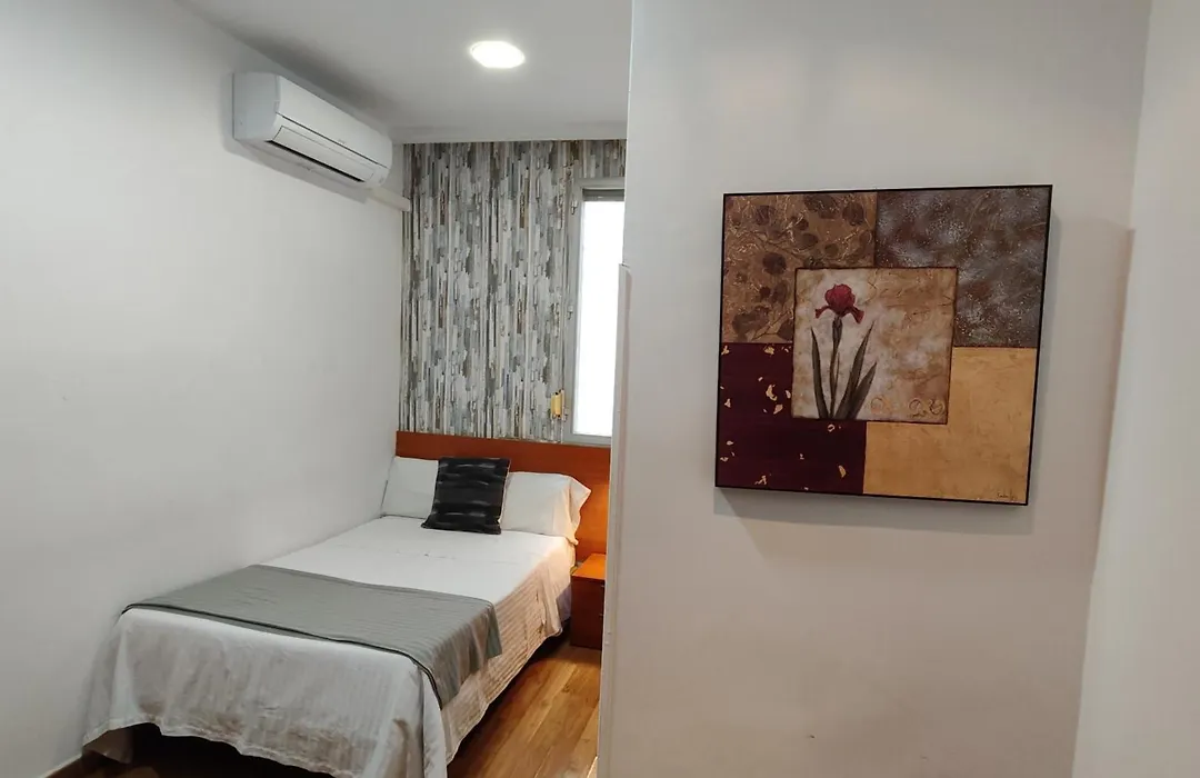 Hostal Cervantes-1