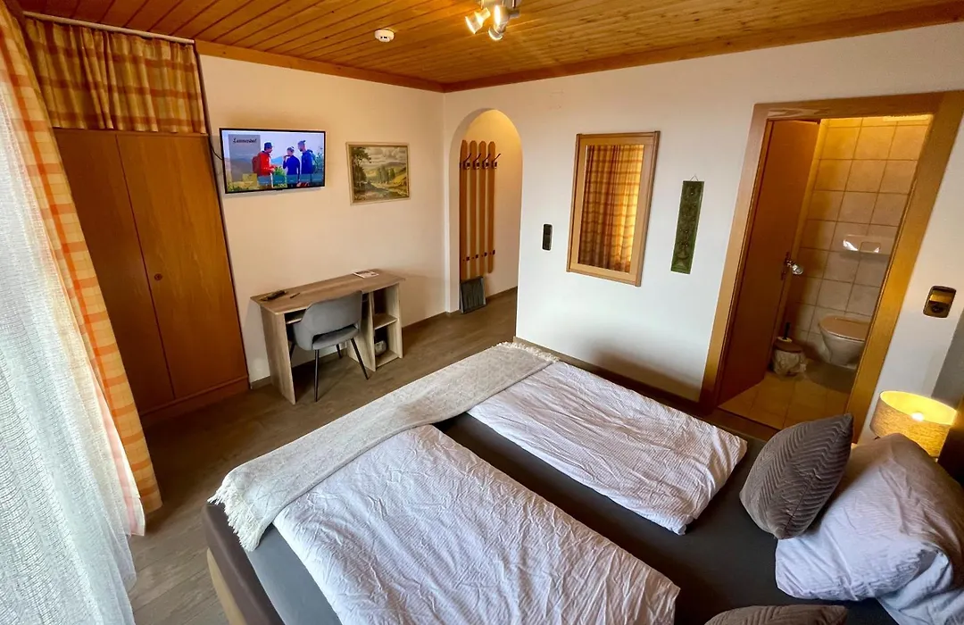 Hotel-Gasthof Lammersdorf-1