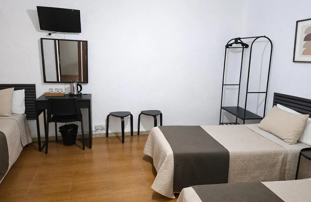 Hostal Prada-1