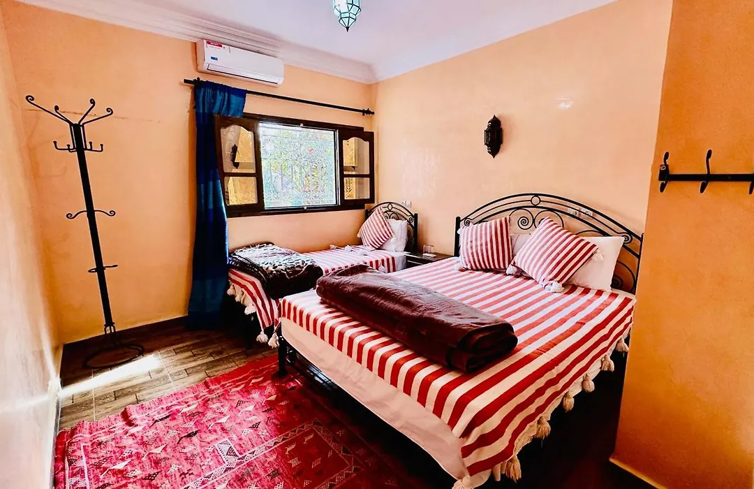 Chez Ali Zagora Authentic Hotel Restaurant And Desert Excursions-1