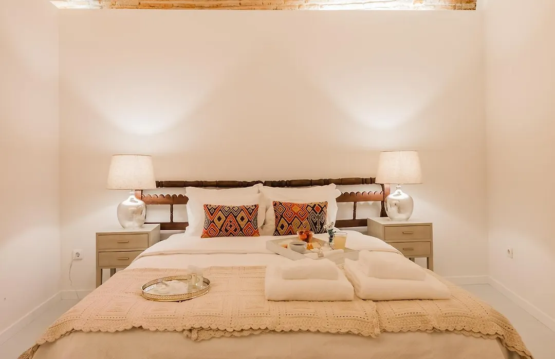 Down2Town Guesthouse-1