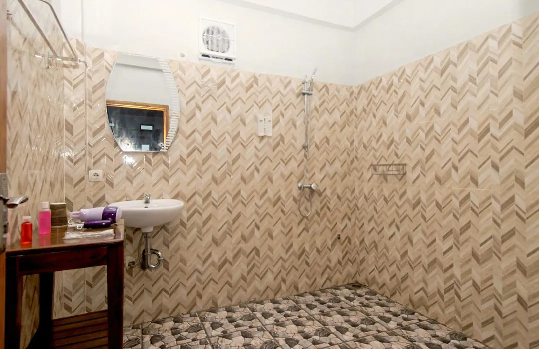 Hotel Bonne Nuit-1