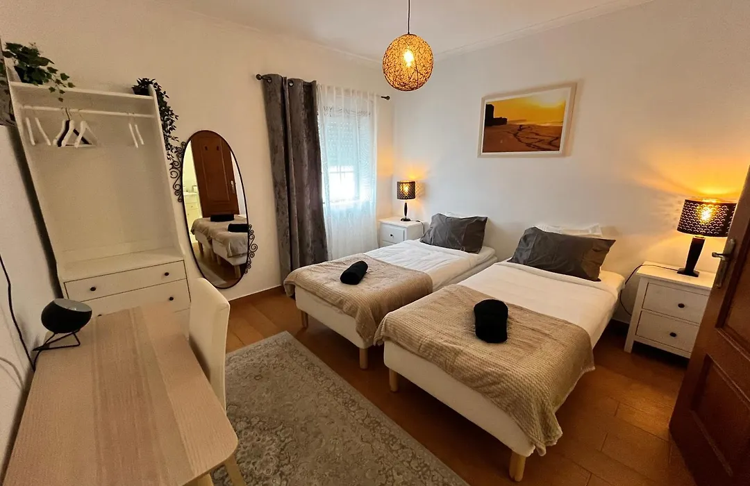 Peniche Surf Lodge 2-1