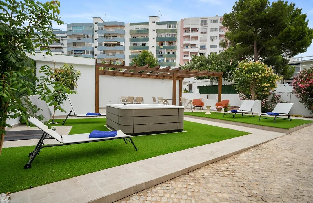 Urban Bliss Guesthouse II-1