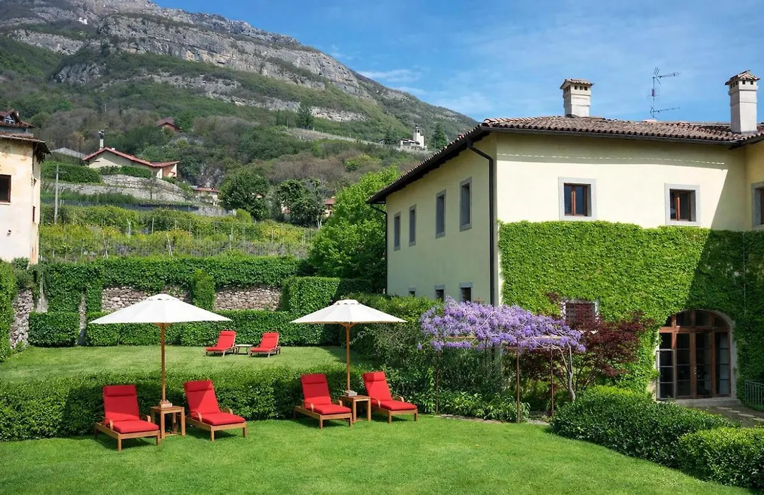 Relais Palazzo Lodron-1