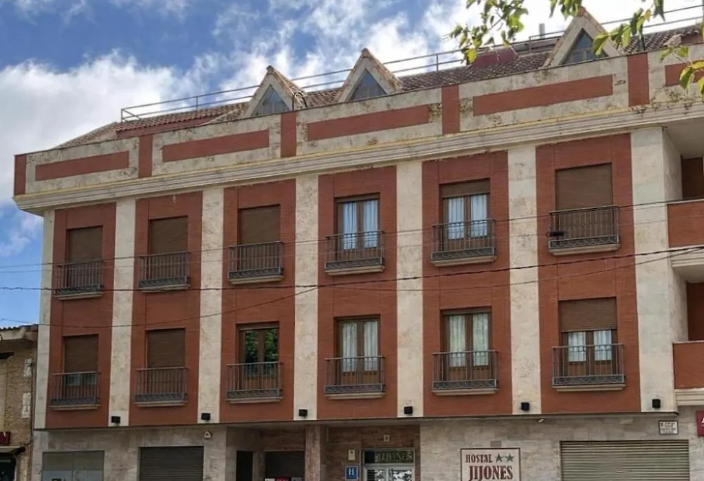 Hostal Jijones-1