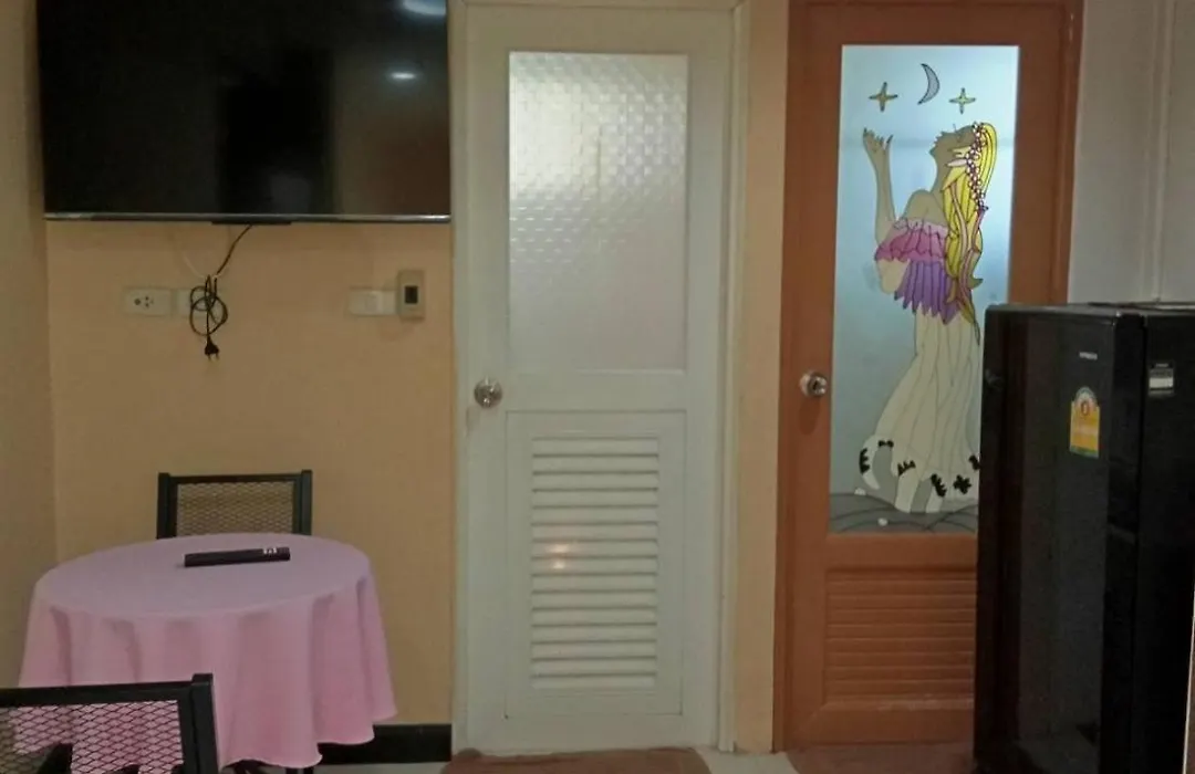 Joy House Jomtien Beach-1