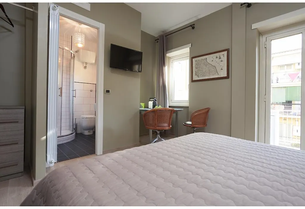 Alex'S Guest House-1