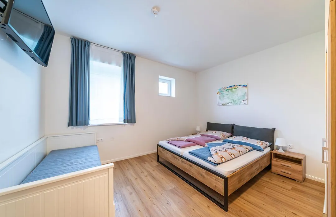 Gästehaus Hebalm - 900 m2 Familien-&Gruppenhaus zur Alleinnutzung-1