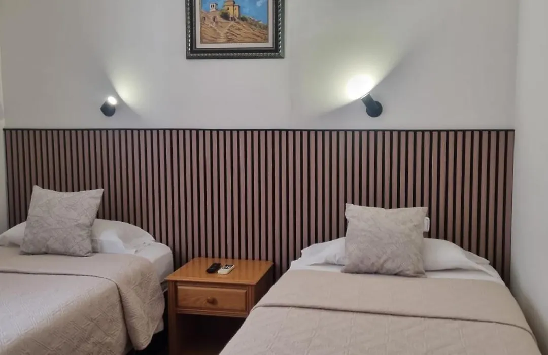 Hostal Don Juan Meco-1