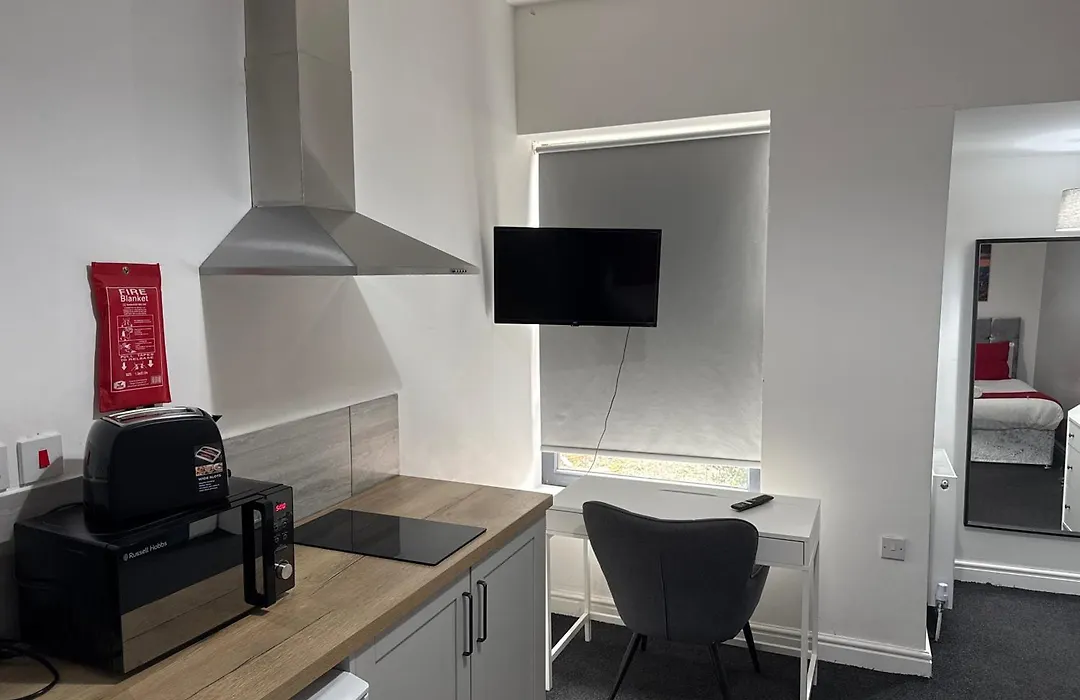Comfortable Stay - Derby Road-1