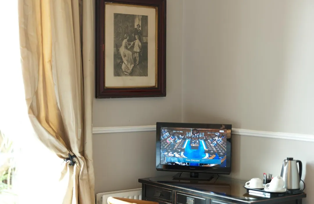 Harveys Guest House-1