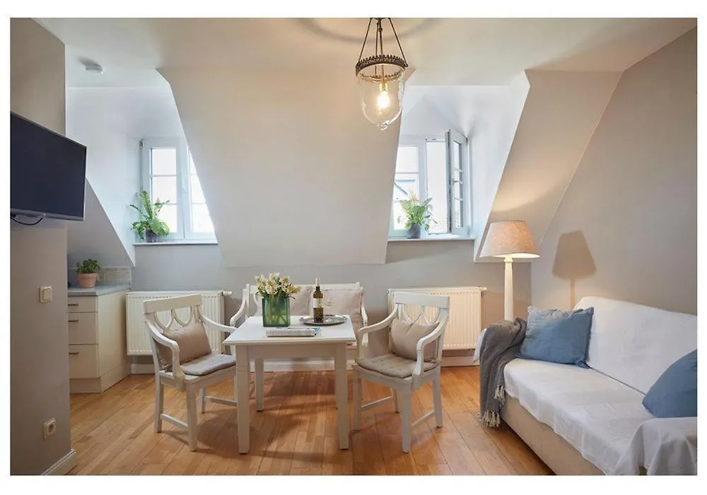 Weingut&Gästehaus GiwerGreif-1