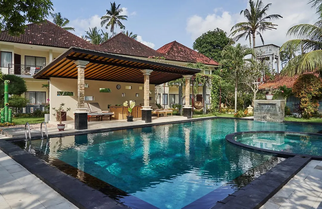 Rossa Garden Hotel Boutique-1
