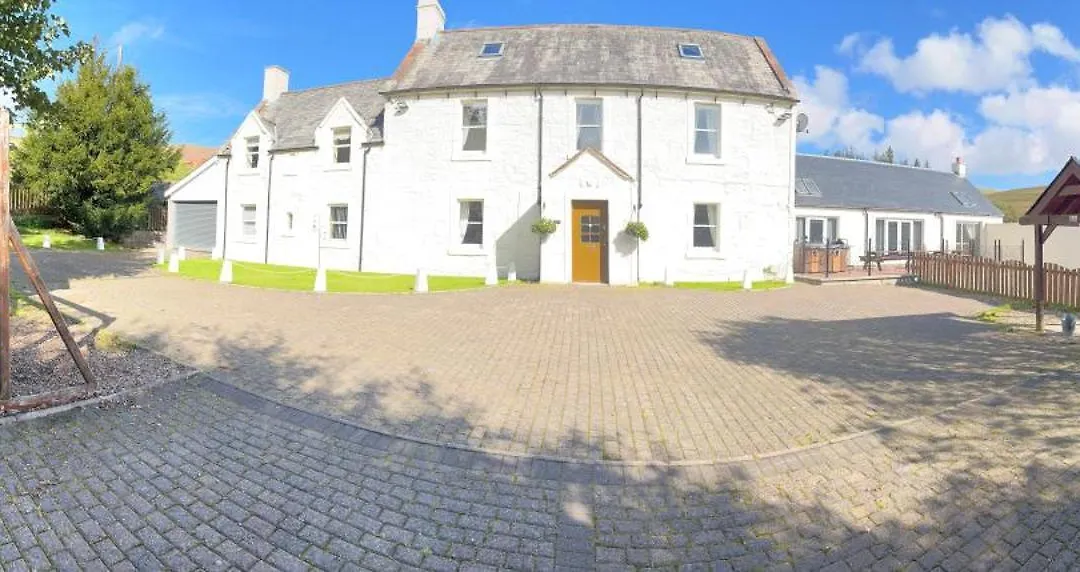 Belton House Holiday Home-1