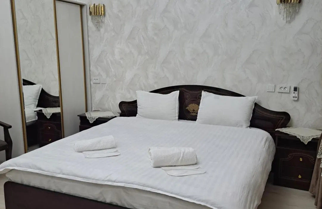 Royal Lux Guest House-1