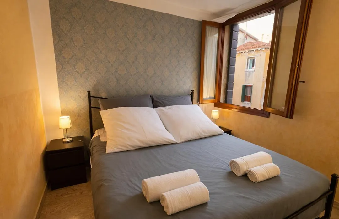 Zen Accommodations Rialto-1