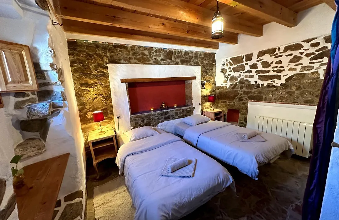 Cinco Lunas VEGETARIAN Guesthouse-1