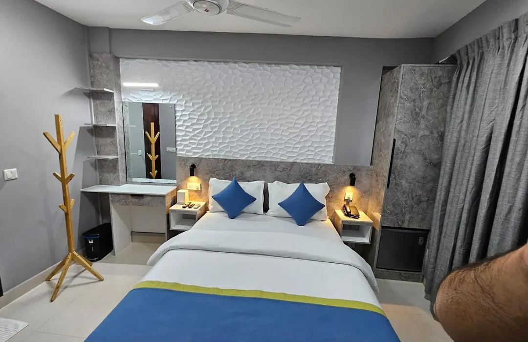 Tour Inn-1