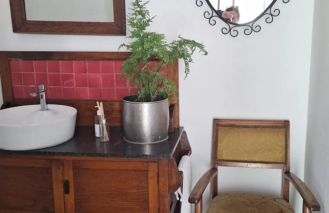 Acacia Home-1