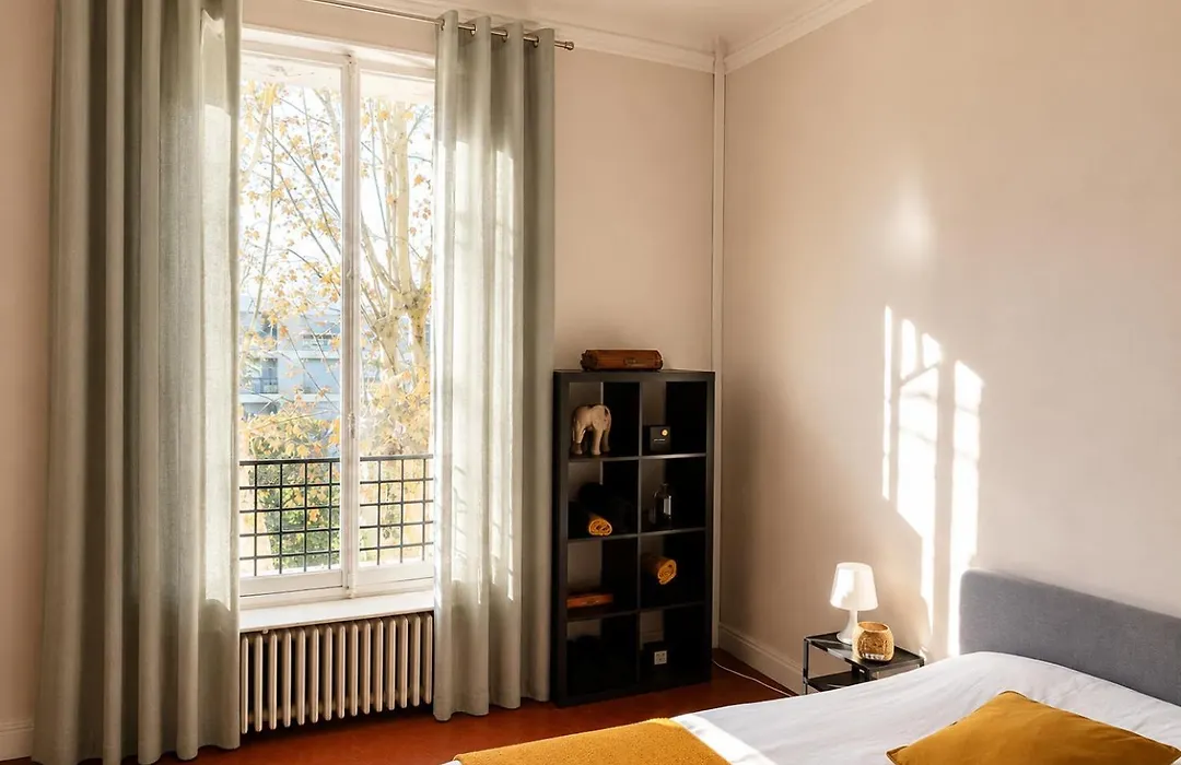 Chambre Privee Dans Maison De Maitre, Charme Et Confort Proche Des Calanques & Plages - Parking Prive Gratuit-1