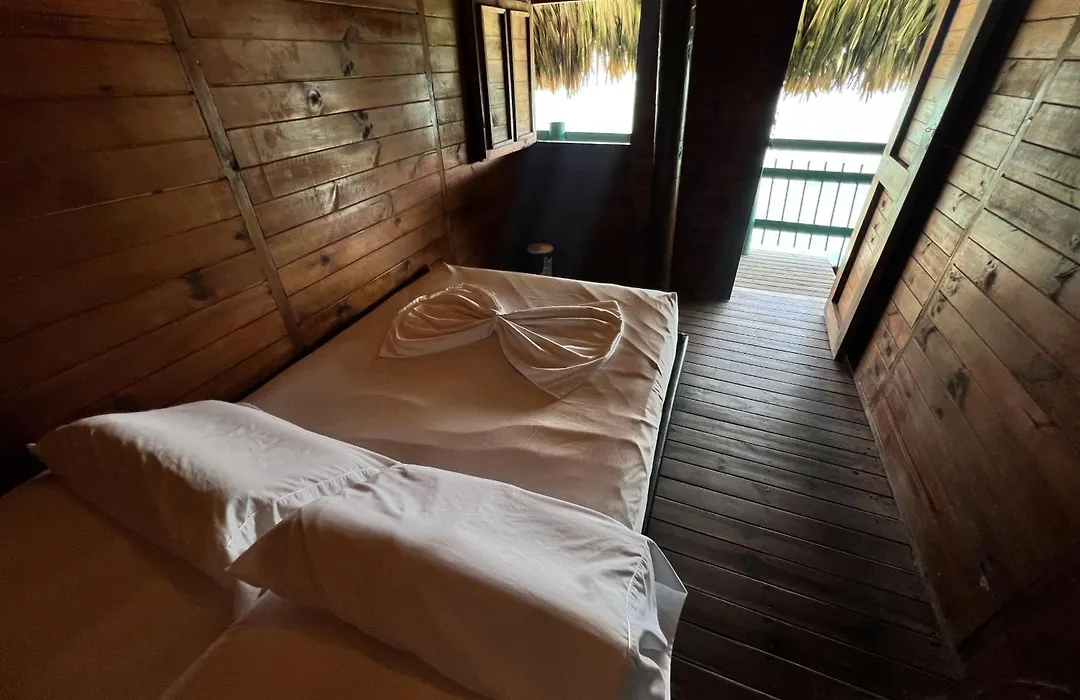 Casa En El Agua-1