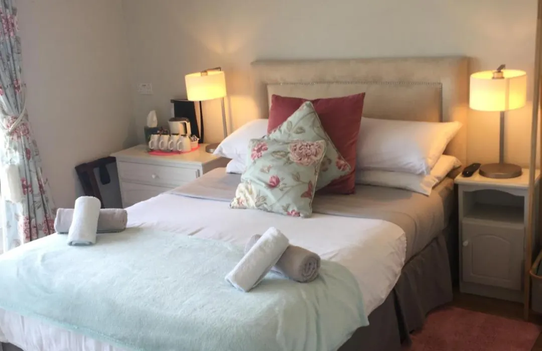 Coral Gables Guesthouse & Campsite-1