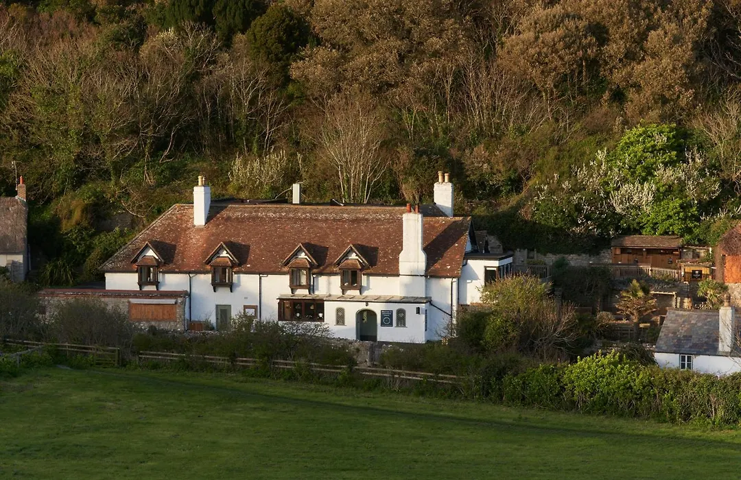 Lulworth Lodge-1