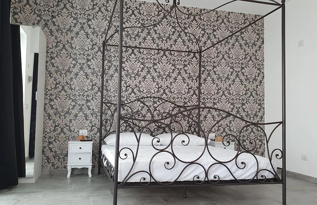 Fly Bed - Milano Malpensa Airport-1