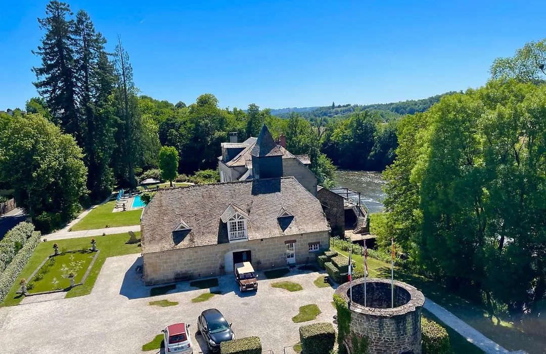 French Corréze Moulin Bleu-1