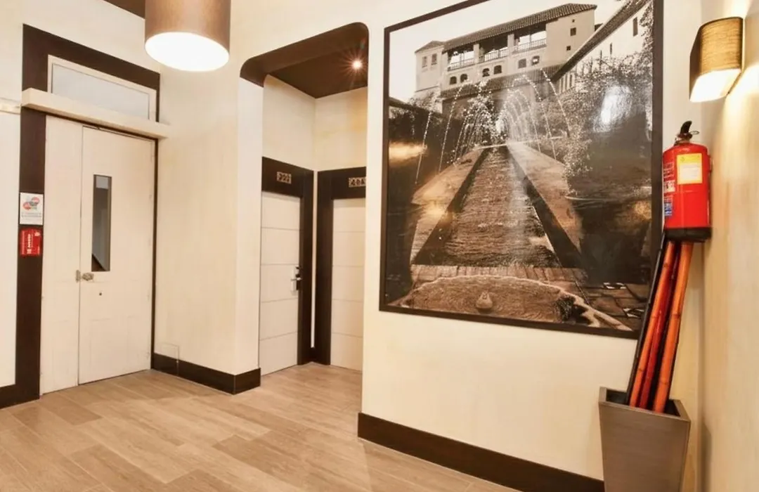 Alhambra Suites-1