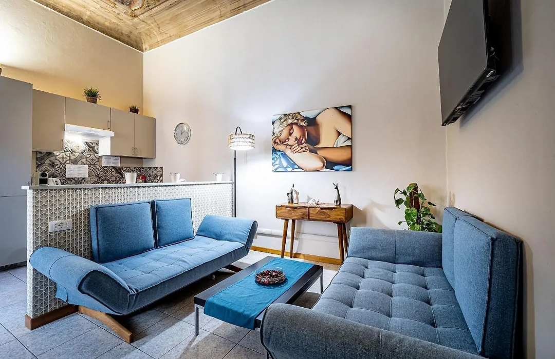 Antico Centro Suite-1
