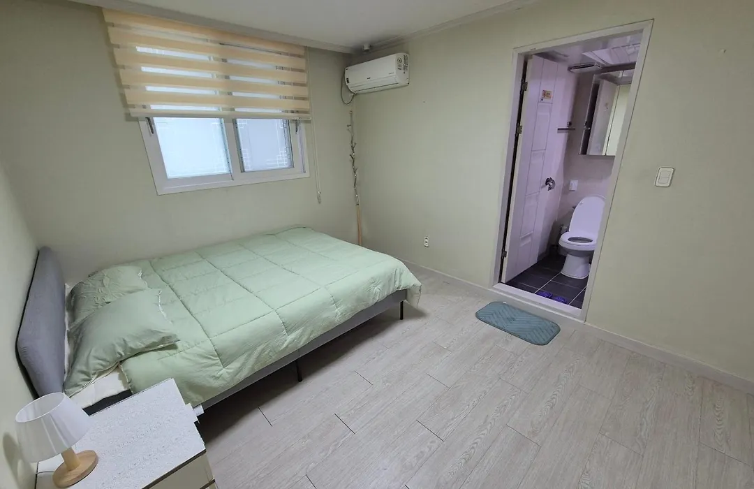 Yolo House-1