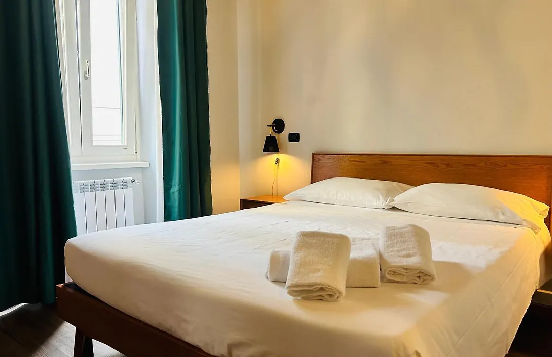 Cenci Bed & Breakfast Fontana Di Trevi-1