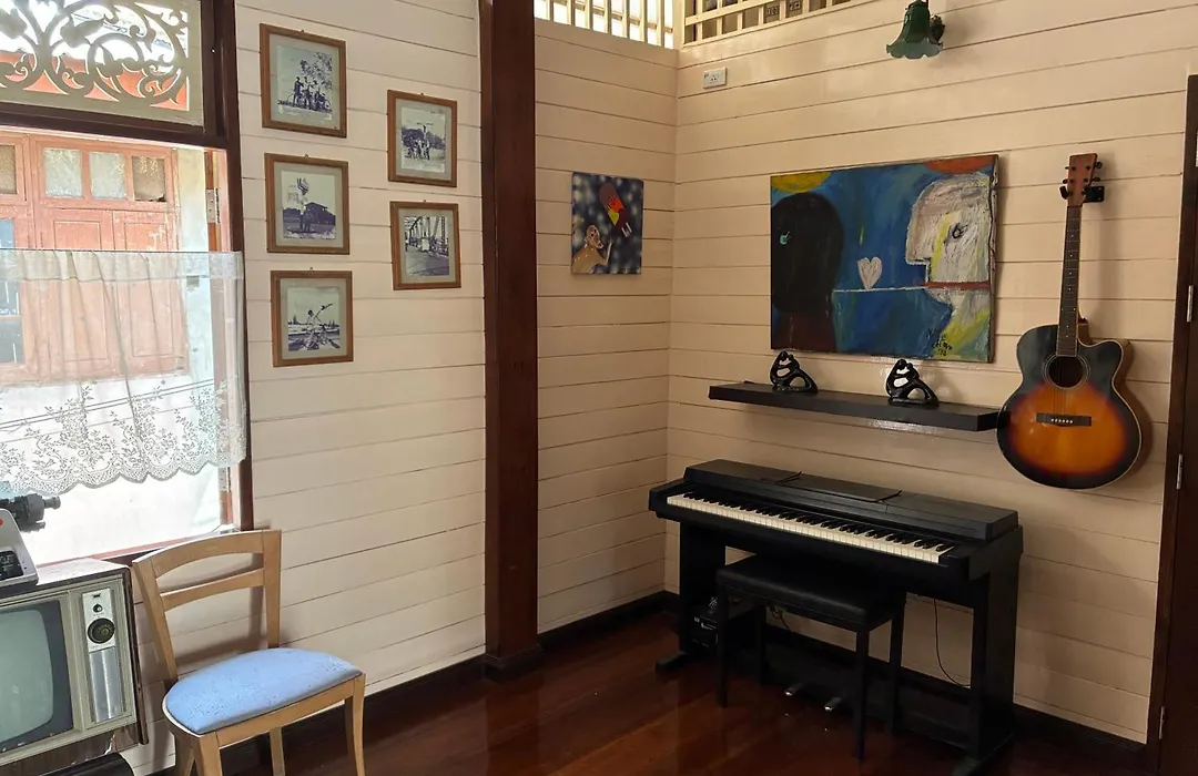 Noom Guesthouse-1
