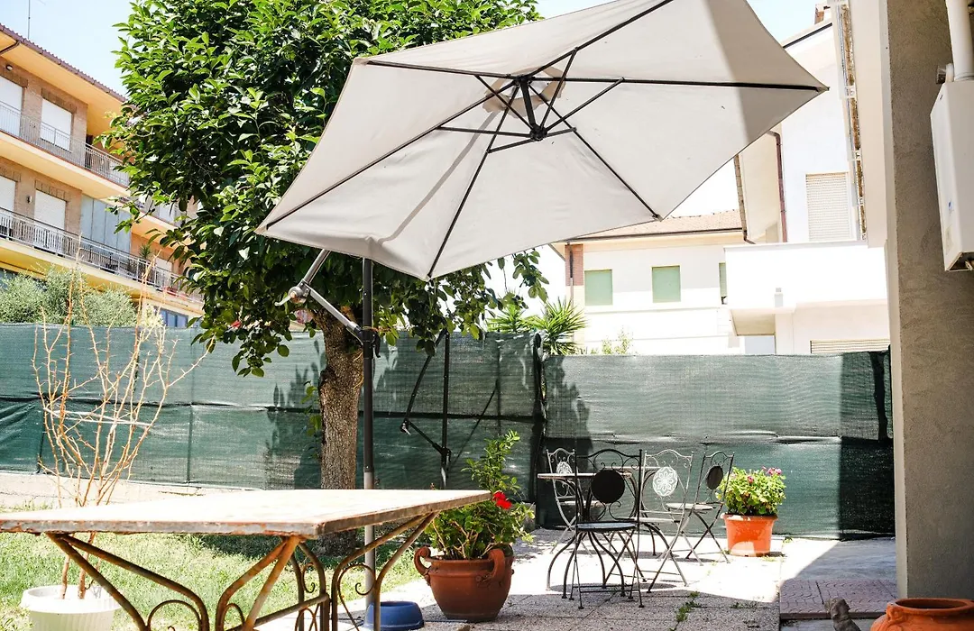 Guest House Da Roby-1