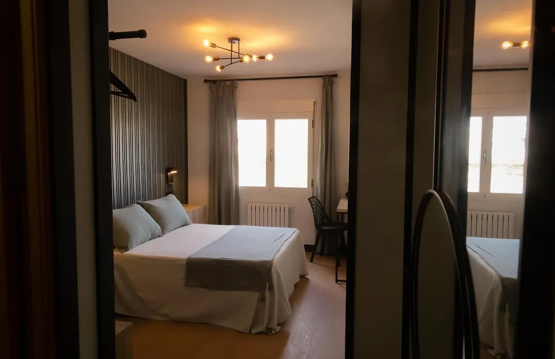 Hostal Numancia-1