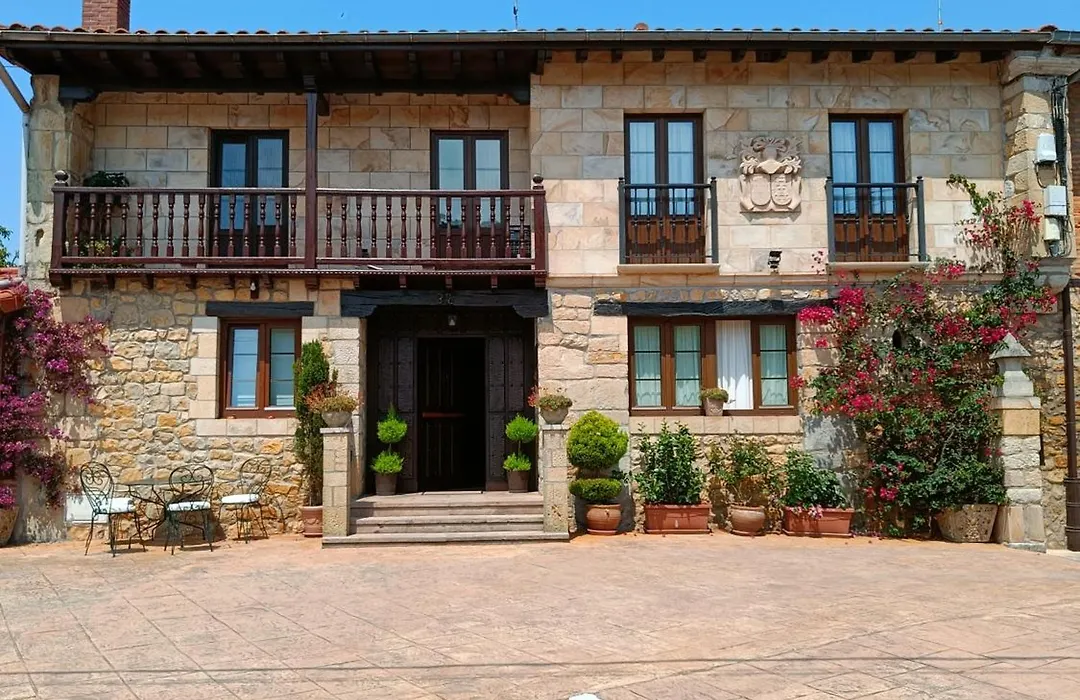 Posada Herran-1